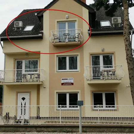 Moon Light Apartment *