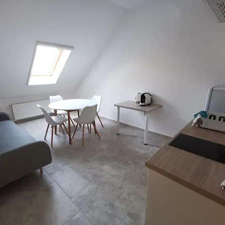 Moon Light Apartment *