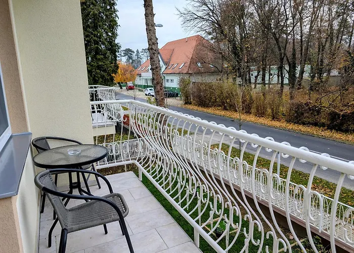 Moon Light 아파트